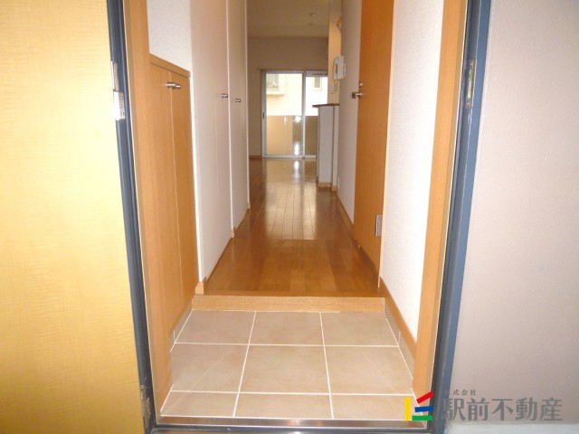玄関　同タイプ別部屋