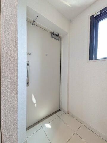 玄関　きれいな玄関です