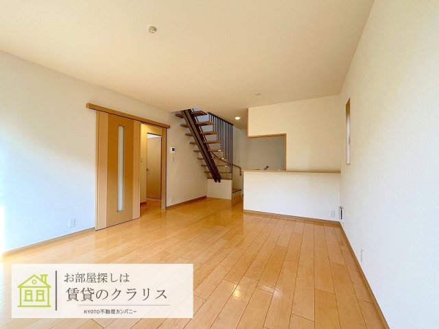 ベルリード京都桂川の居間写真