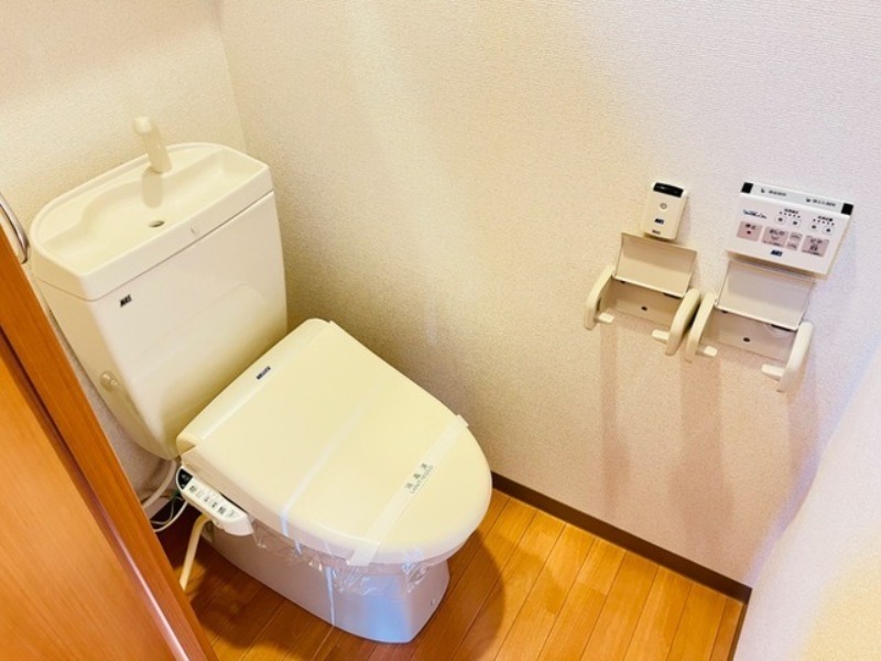 トイレ　図面と現状に相違がある場合には現状を優先