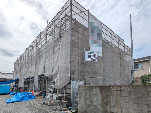 建物外観　建築中