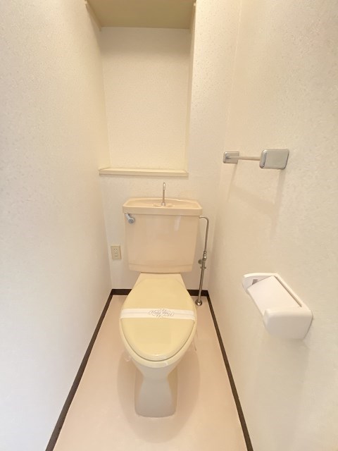 トイレ　ゆったりとした空間のトイレです