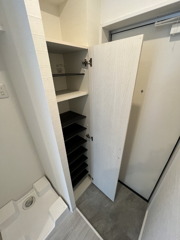 収納　同建物別号室