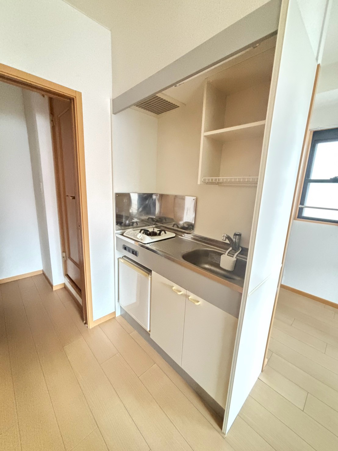 シロハイヌ尼崎2のキッチン写真