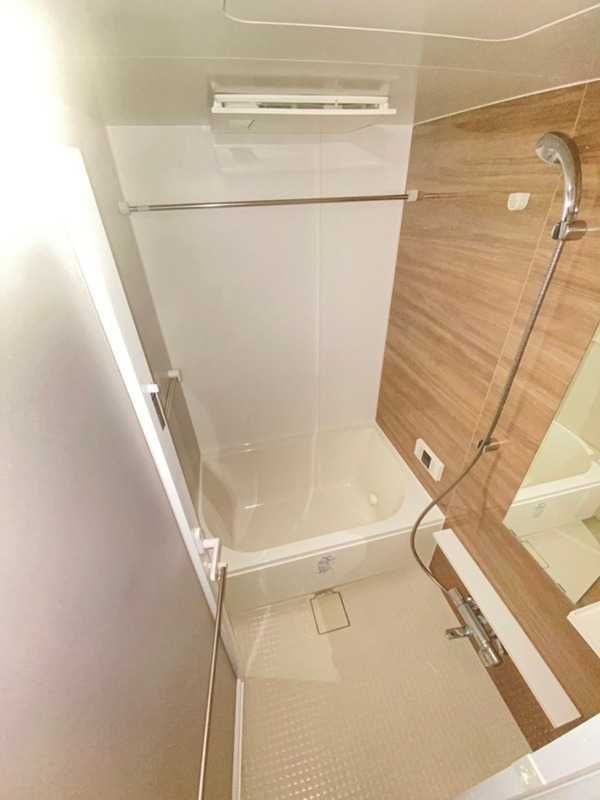 コンフォリア江坂広芝町の風呂写真