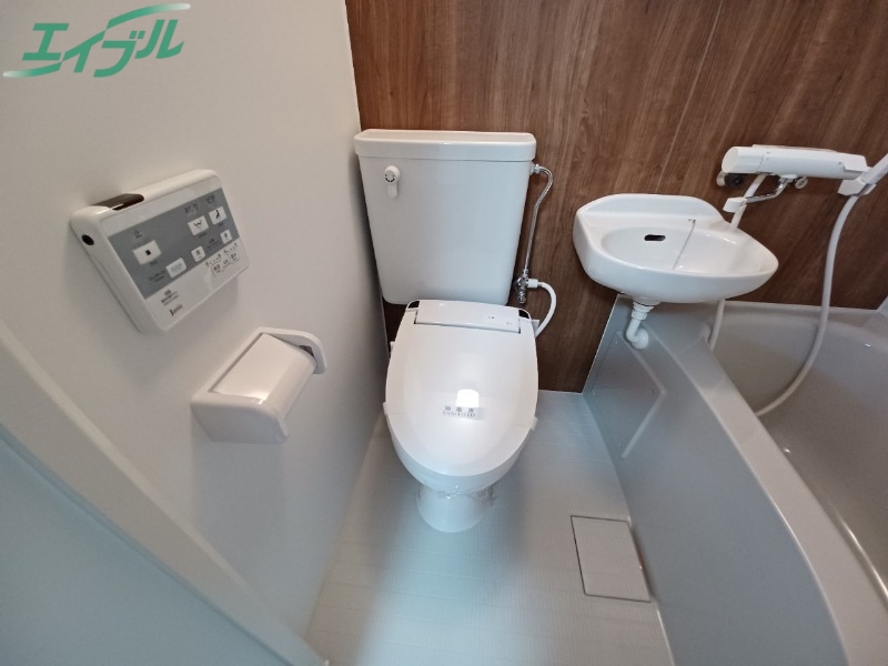 ファースト北浜田のトイレ写真