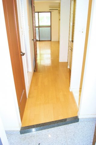 玄関　廊下