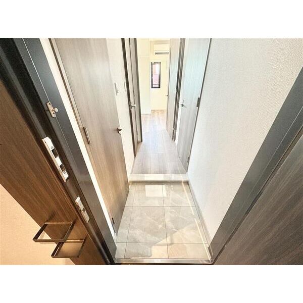 S-RESIDENCE千種belvia TOWERの玄関写真