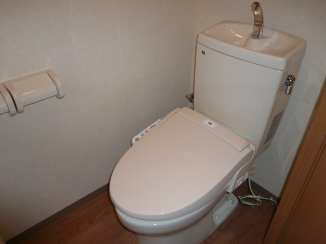 パラシオン平塚のトイレ写真