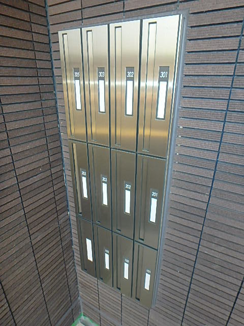 ＪＲ総武線 下総中山駅 徒歩16分 3階建 築9年の外観写真