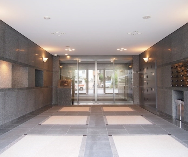 ルーブル西蒲田参番館の外観写真