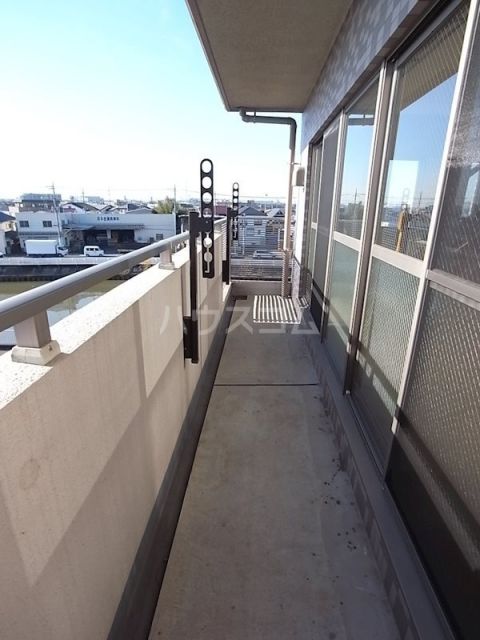 ＪＲ武蔵野線 三郷駅 徒歩5分 5階建 築24年の内装写真