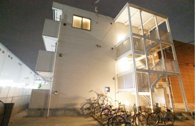 小田急江ノ島線 大和駅 徒歩7分 築11年