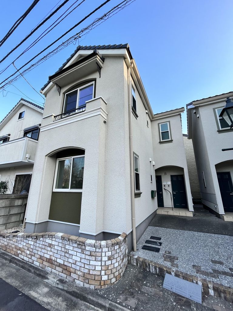建物外観　新築工事中