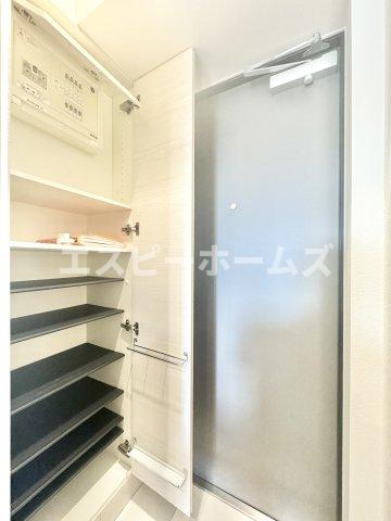 ＪＲ横浜線 大口駅 徒歩3分 7階建 築9年の玄関写真