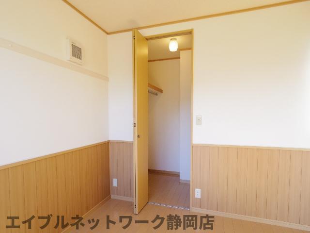 収納　十分な収納スペースがあります