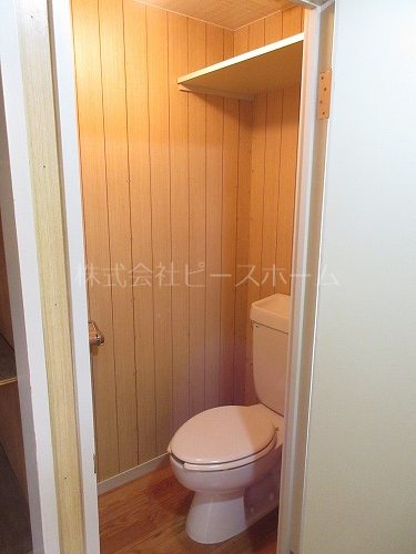 トイレ　別号室参考写真