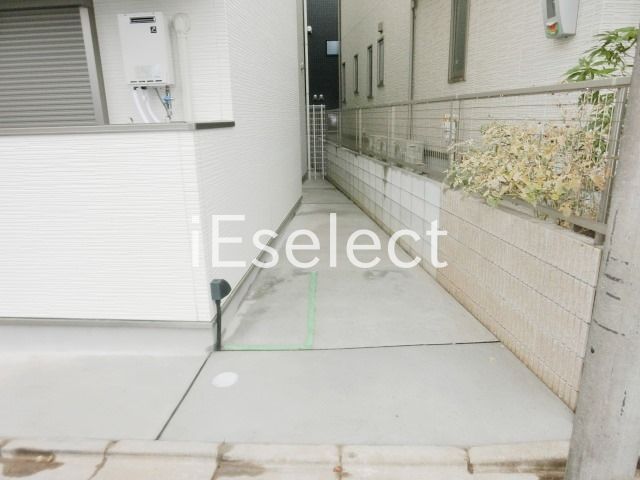 駐車場　共用スペース