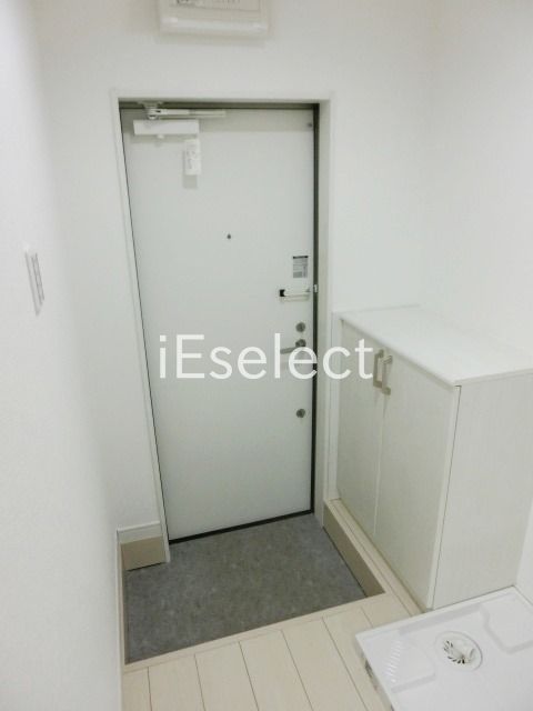 玄関　ダブルロック、シューズボックス