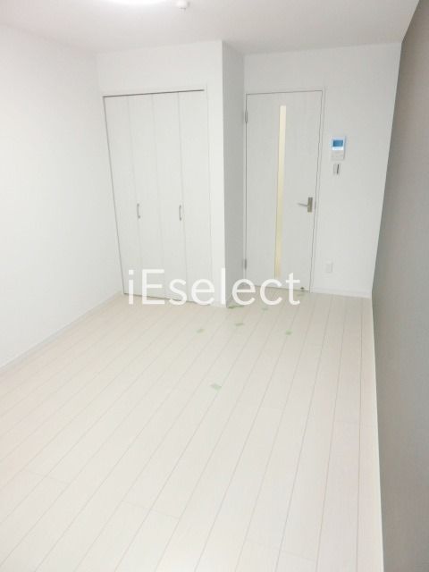 居室・リビング　6.1帖のお部屋になります