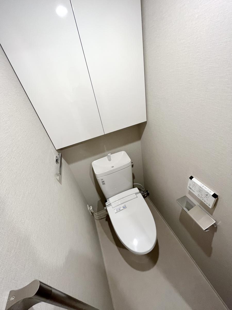 トイレ　※別部屋の参考写真です。