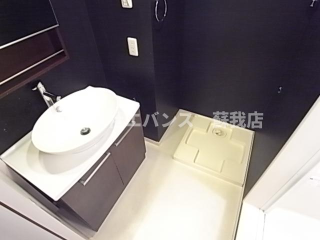 洗面設備　広い洗面スペース