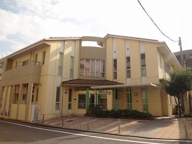 幼稚園・保育園　小百合保育園（幼稚園・保育園）まで780m