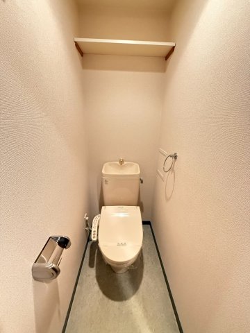 ホープ松屋町住吉のトイレ写真