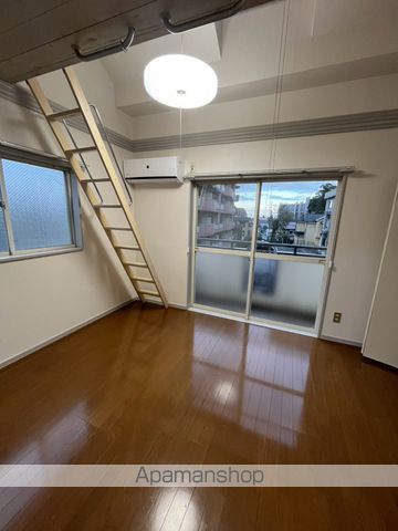 コーポ温水の居間写真