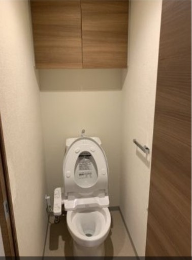 東武東上線 中板橋駅 徒歩6分 5階建 築7年のトイレ写真