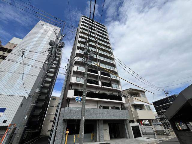 建物外観　オートロック完備のマンションです