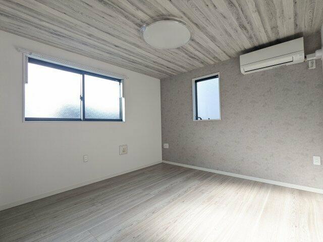 向島ドットの居間写真