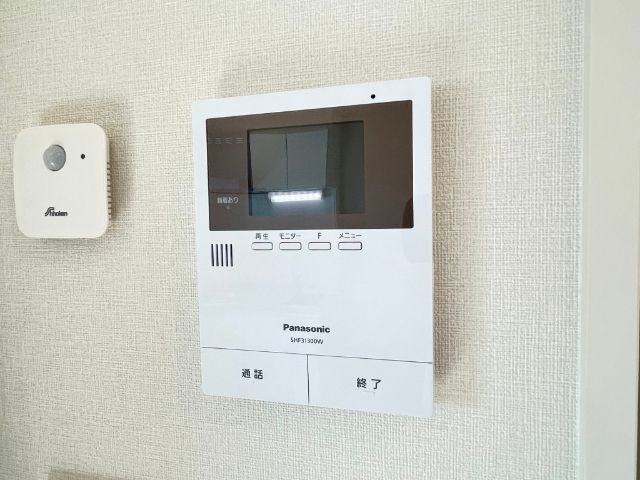 セキュリティ　モニター付きインターフォンです