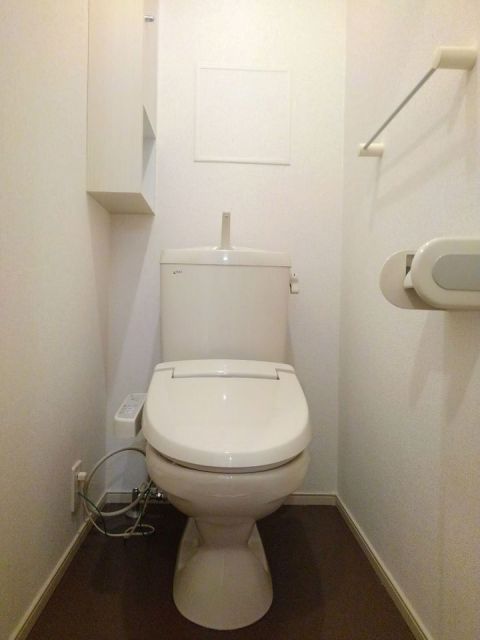 レジデンス加美のトイレ写真