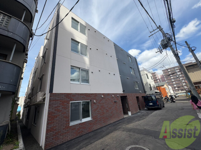 建物外観　札幌市中央区南７条「Ｔｅｒｒａｃｅ　Ａｗａｓｅ」