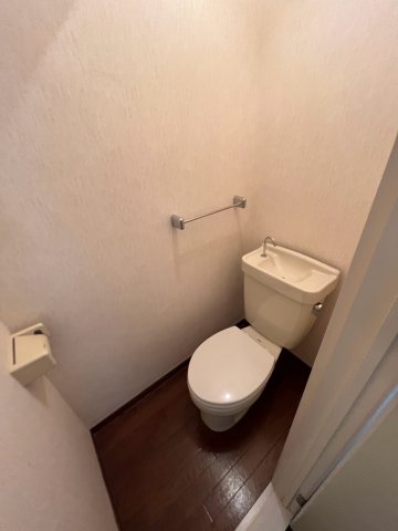 グリーンフォレスト西宮1のトイレ写真