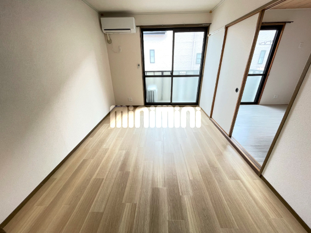 その他部屋・スペース　６帖の洋室です