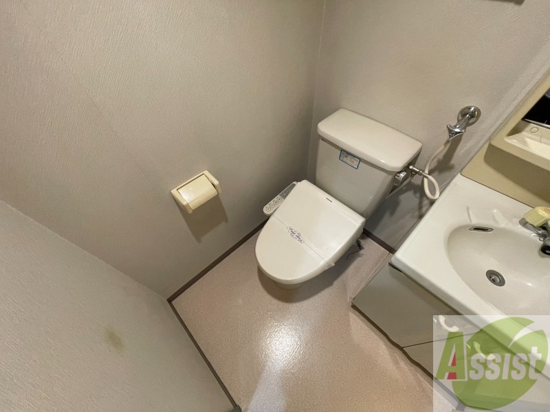 トイレ　トイレです。ウォシュレット付を探している方、おすすめです！