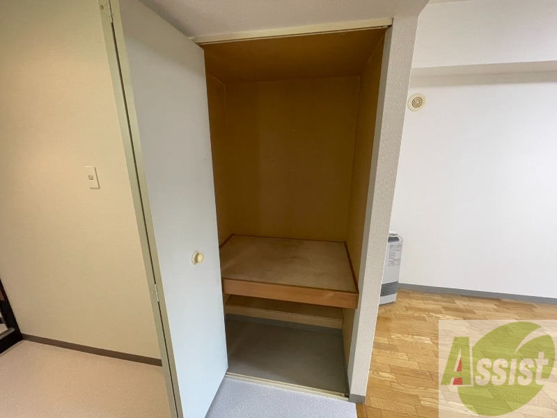 収納　収納もバッチリあるのでお部屋が片付きますよ！