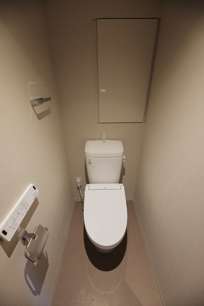 リーラ横浜川和町のトイレ写真