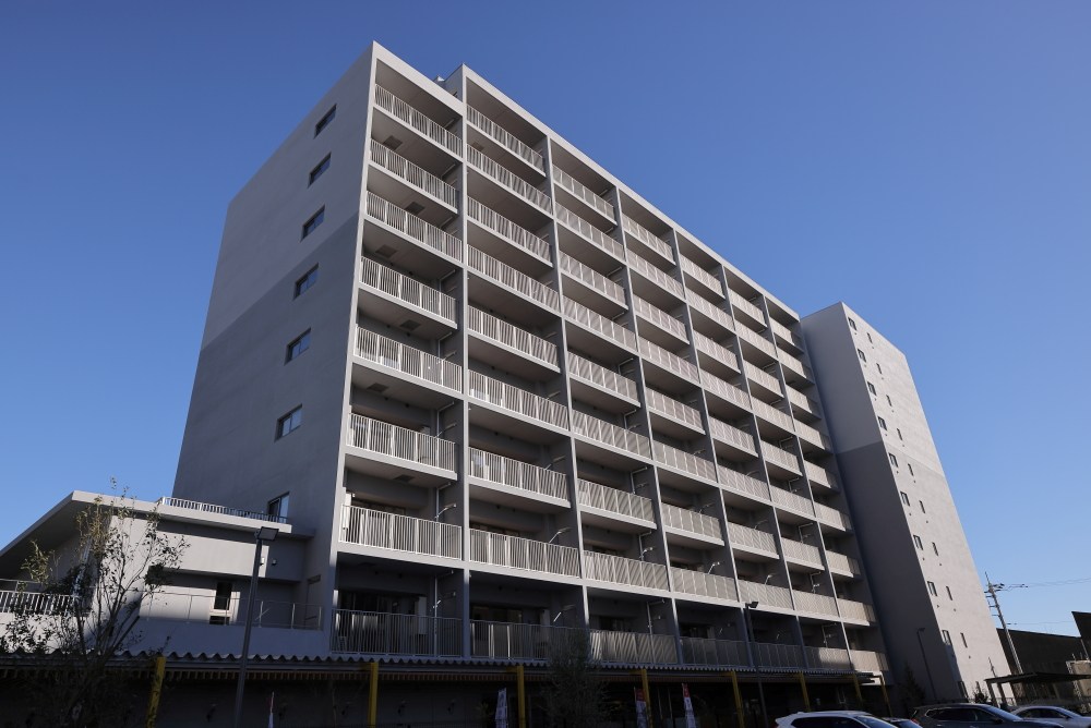 リーラ横浜川和町の外観写真