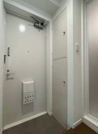 都営大江戸線 森下駅 徒歩3分 9階建 築47年の内装写真