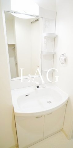 洗面設備　洗面台です。