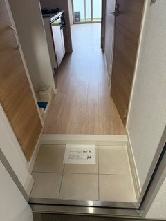 玄関　※参考写真