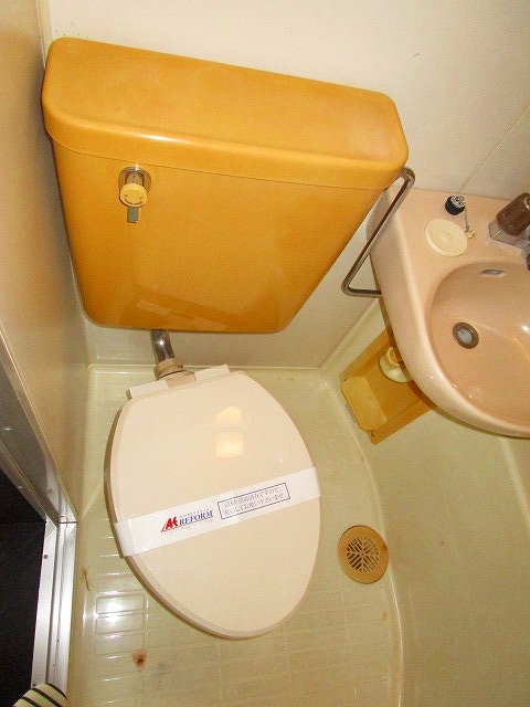 トイレ　トイレ