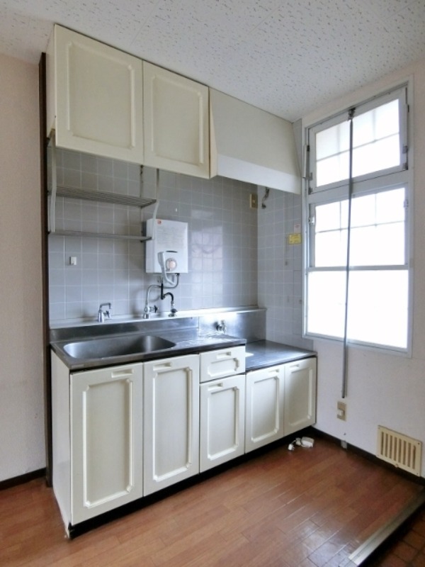 キッチン　図面と現状に相違がある場合には現状を優先