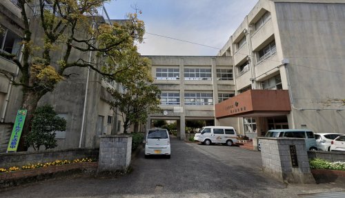 【ルミエール古庄Iの小学校】