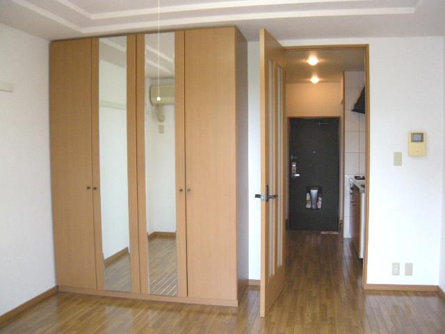 居室・リビング　居室