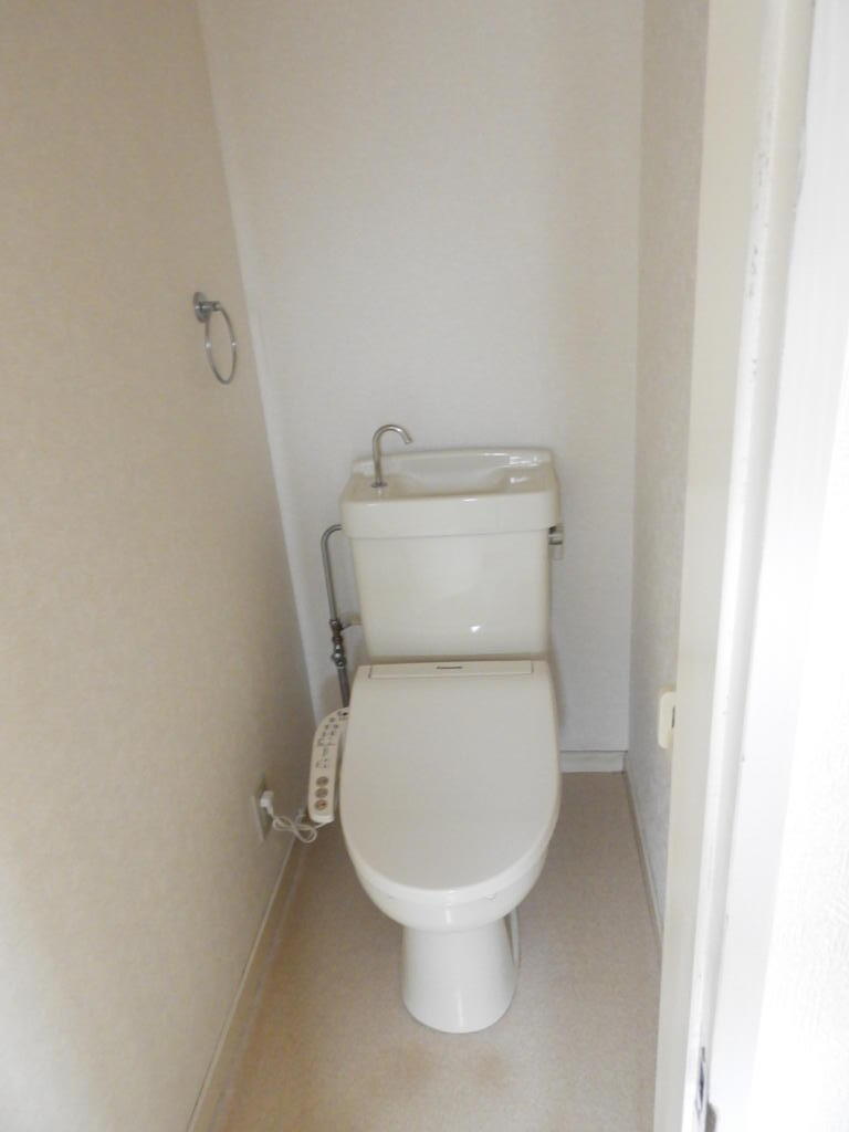 ルミエール北前町のトイレ写真
