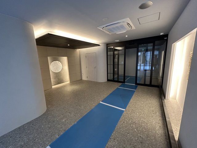 ロビー　落ち着いたロビーです